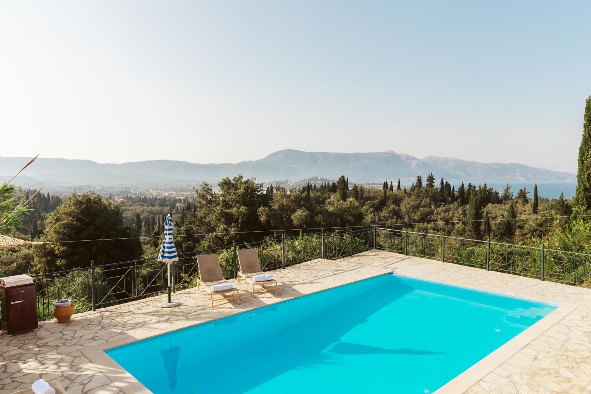 Villa Kira Afra Екстер'єр фото