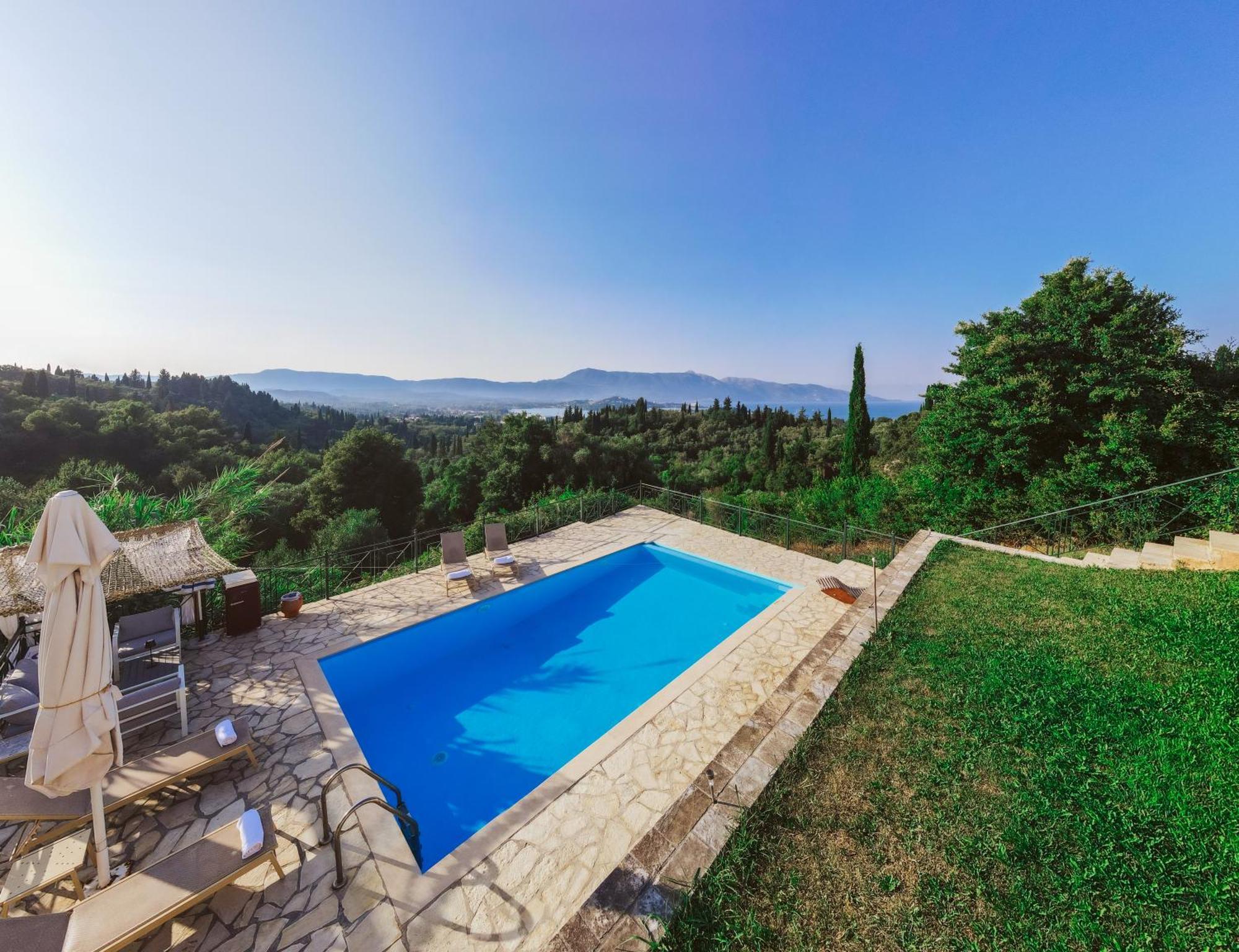 Villa Kira Afra Екстер'єр фото