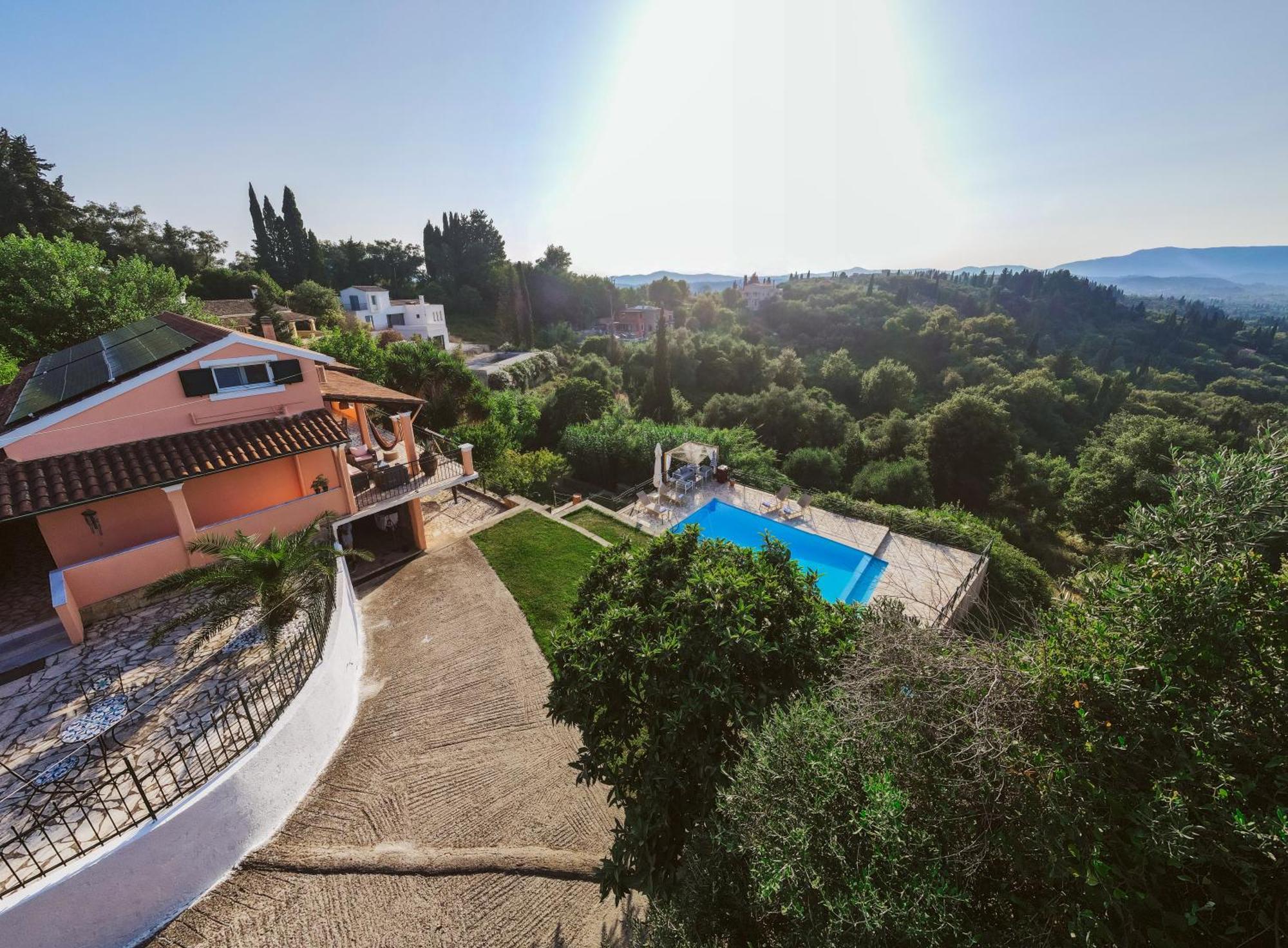 Villa Kira Afra Екстер'єр фото